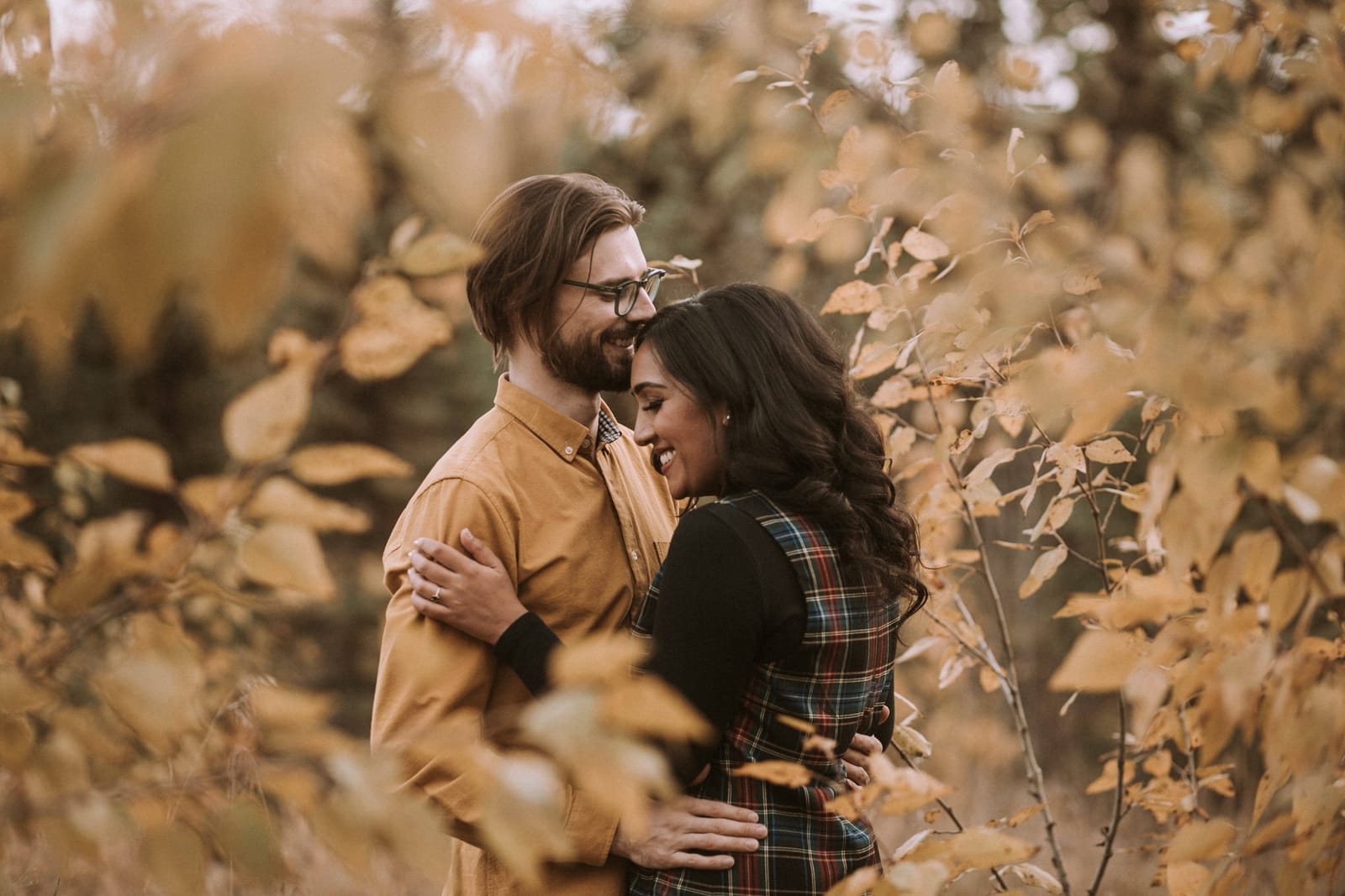 Engagement photography Edmonton — romantic engagement session