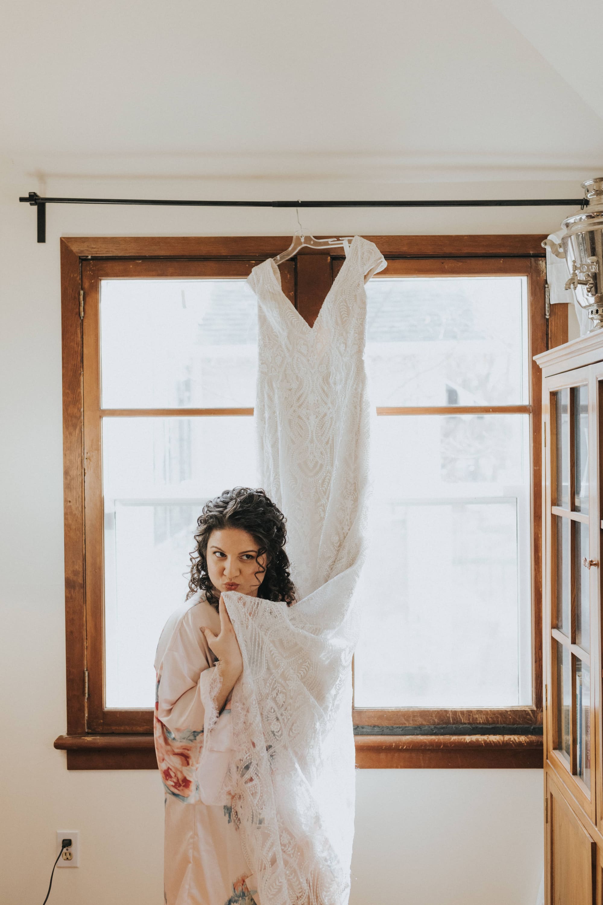 Edmonton wedding photography — wedding cake